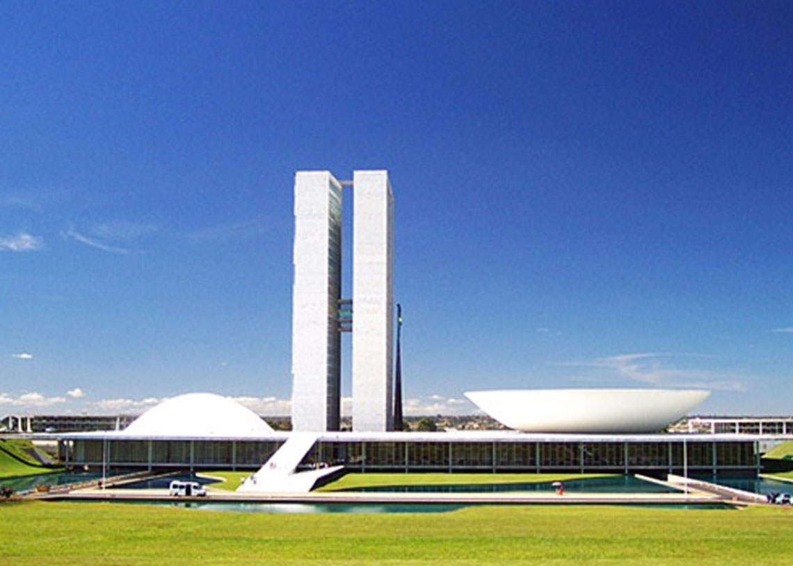 FENAINFO e SEPRORGS vão a Brasília trabalhar pela aprovação da desoneração da folha junto ao Senado